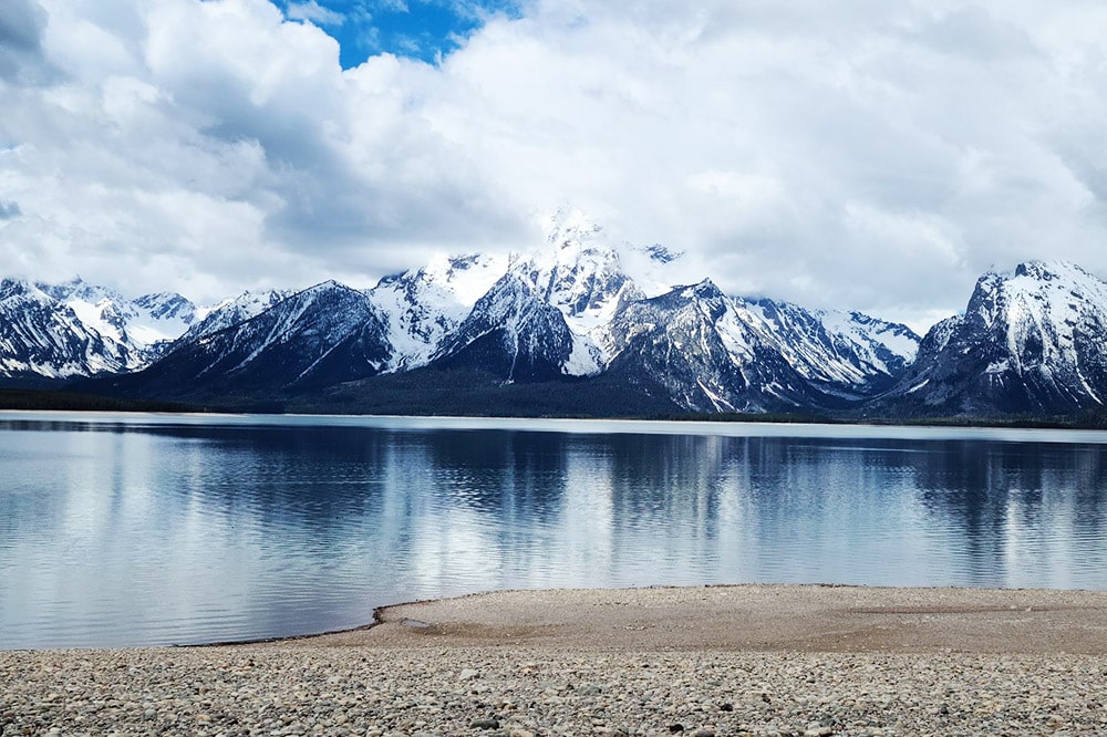 Top 10 Easy Hikes In Grand Teton National Park colter bay lakeshore trail