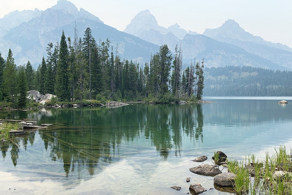 Top 10 Easy Hikes In Grand Teton National Park taggart lake
